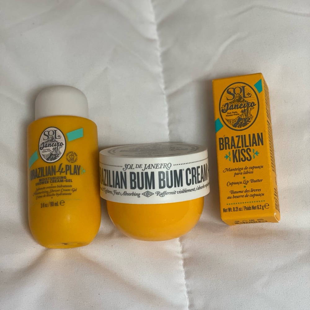 Sol de Janeiro Bundle Bum Bum cream Scrub Lips Gift Set